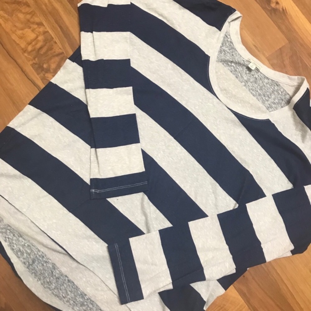 Medium high low top from gap